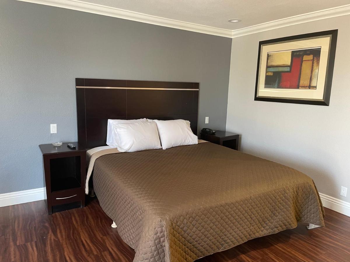 Legacy Inn&suites Anaheim